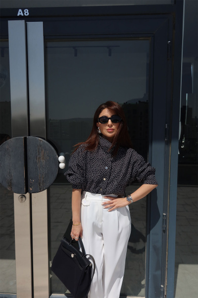 Dik Yaka Puantiyeli Gömlek