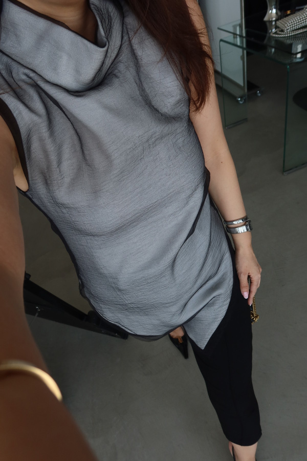 Üzeri Tül Asimetrik Kesim Bluz