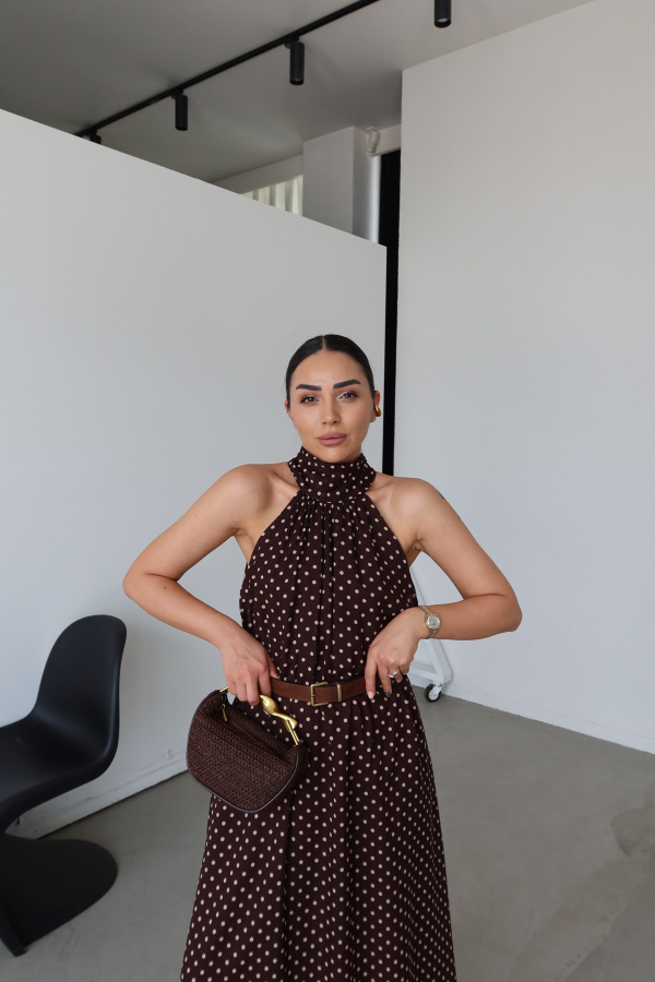 Kolsuz Puantiyeli Şifon Elbise