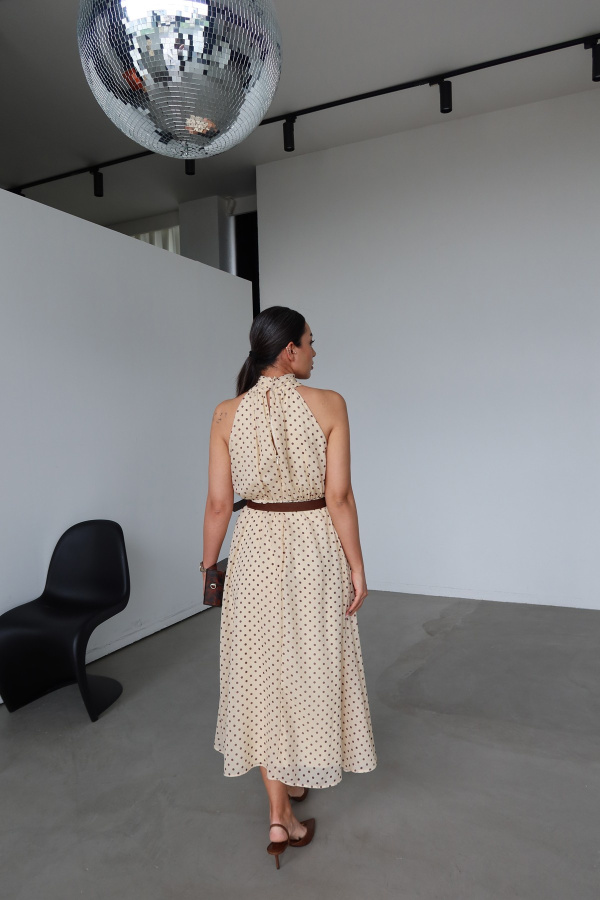 Kolsuz Puantiyeli Şifon Elbise