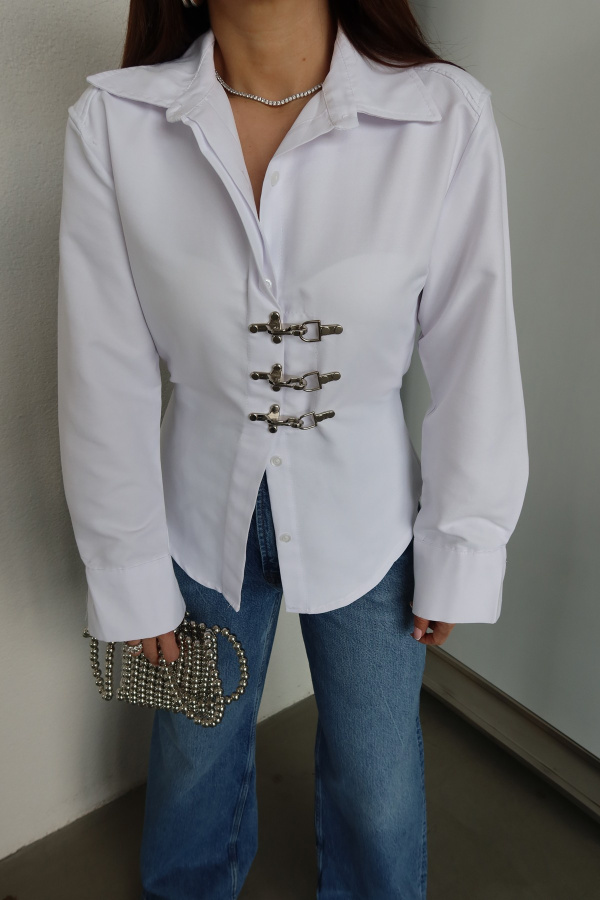 Arkadan Bağlamalı Agraflı Gömlek