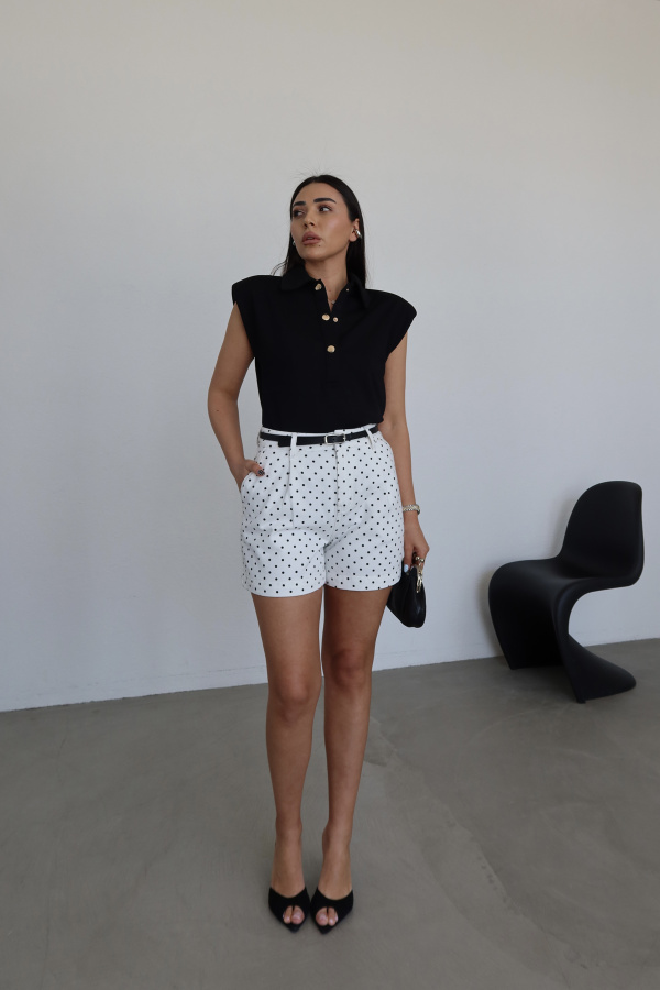 Puantiyeli Kemerli Şort