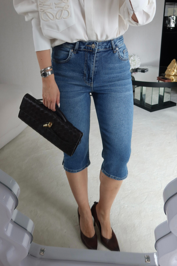 Yanı Yırtmaçlı Denim Kapri