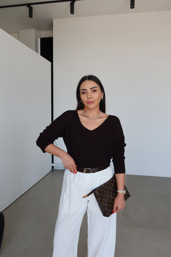 V Yaka Dökümlü Triko