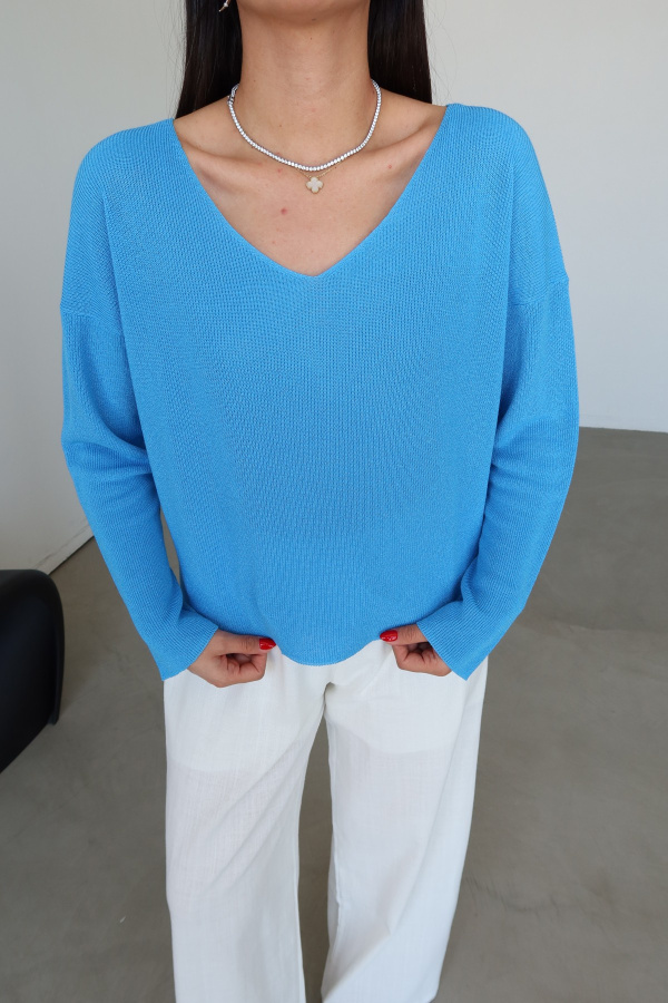 V Yaka Dökümlü Triko