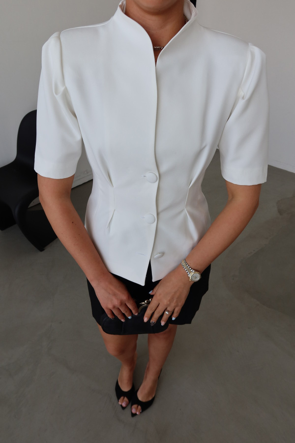 Kapak Düğmeli Kısa Kol Ceket