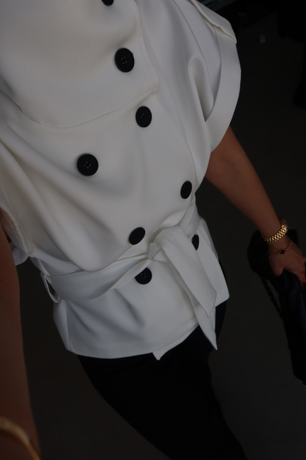 Duble Kol Apoletli Kısa Kol Ceket