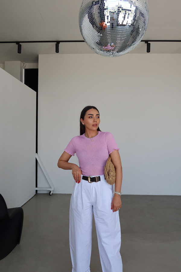 Kolu ve Etek Fırfırlı Triko Bluz