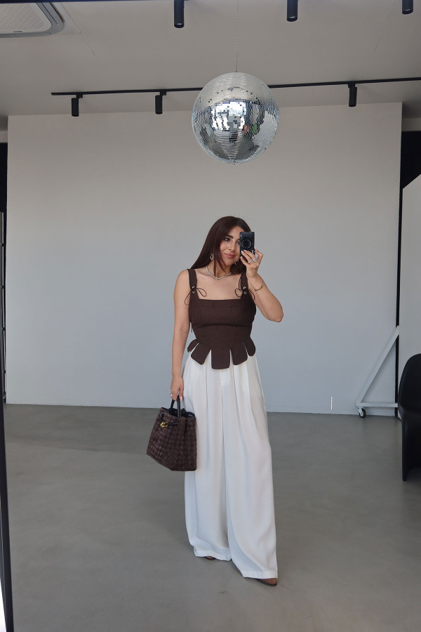 Çift Pileli Kemerli Geniş Kalıp Pantolon