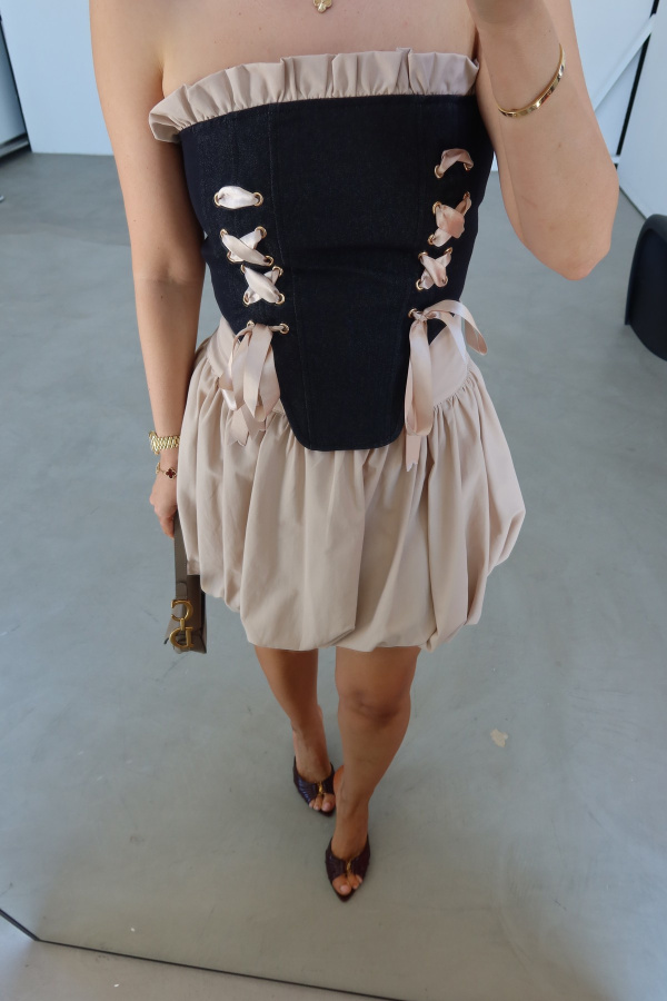 Bağlama Detaylı Büstiyer Etek Takım