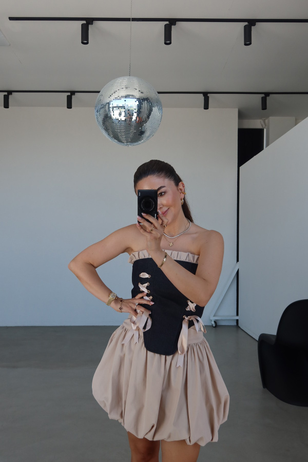 Bağlama Detaylı Büstiyer Etek Takım