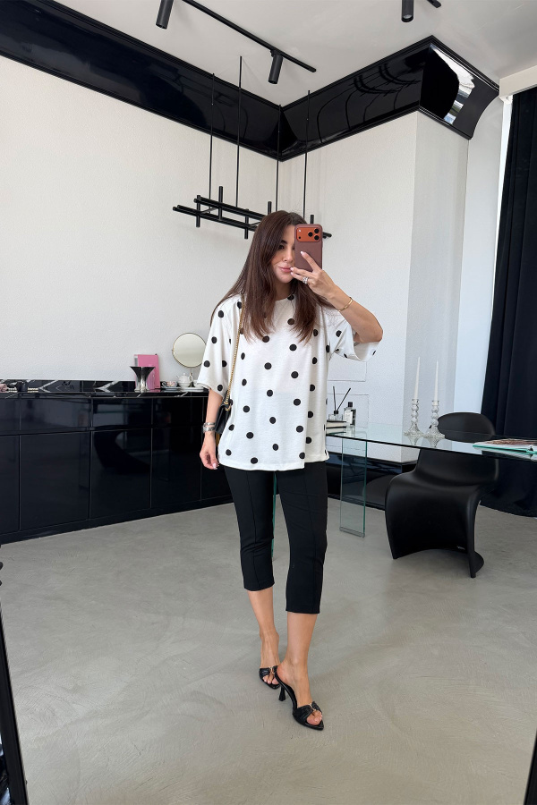 Omuzu Vatkalı Puantiyeli Overize Bluz