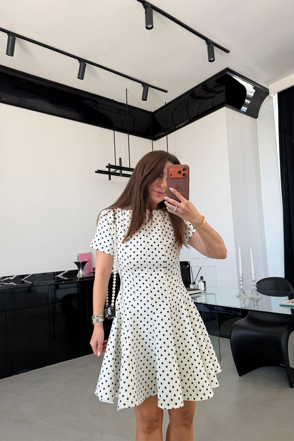 Dikiş Detaylı Pileli Puantiyeli Elbise