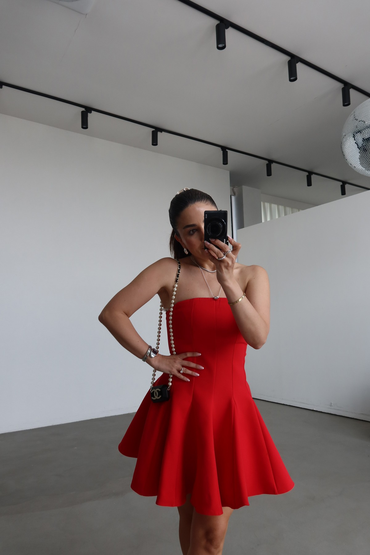 Dikiş Detaylı Straplez Mini Elbise