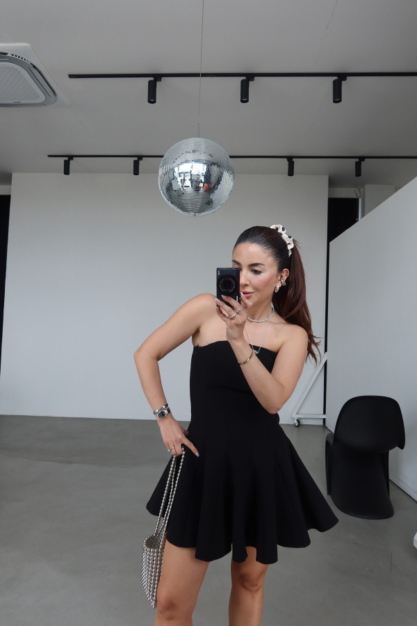 Dikiş Detaylı Straplez Mini Elbise