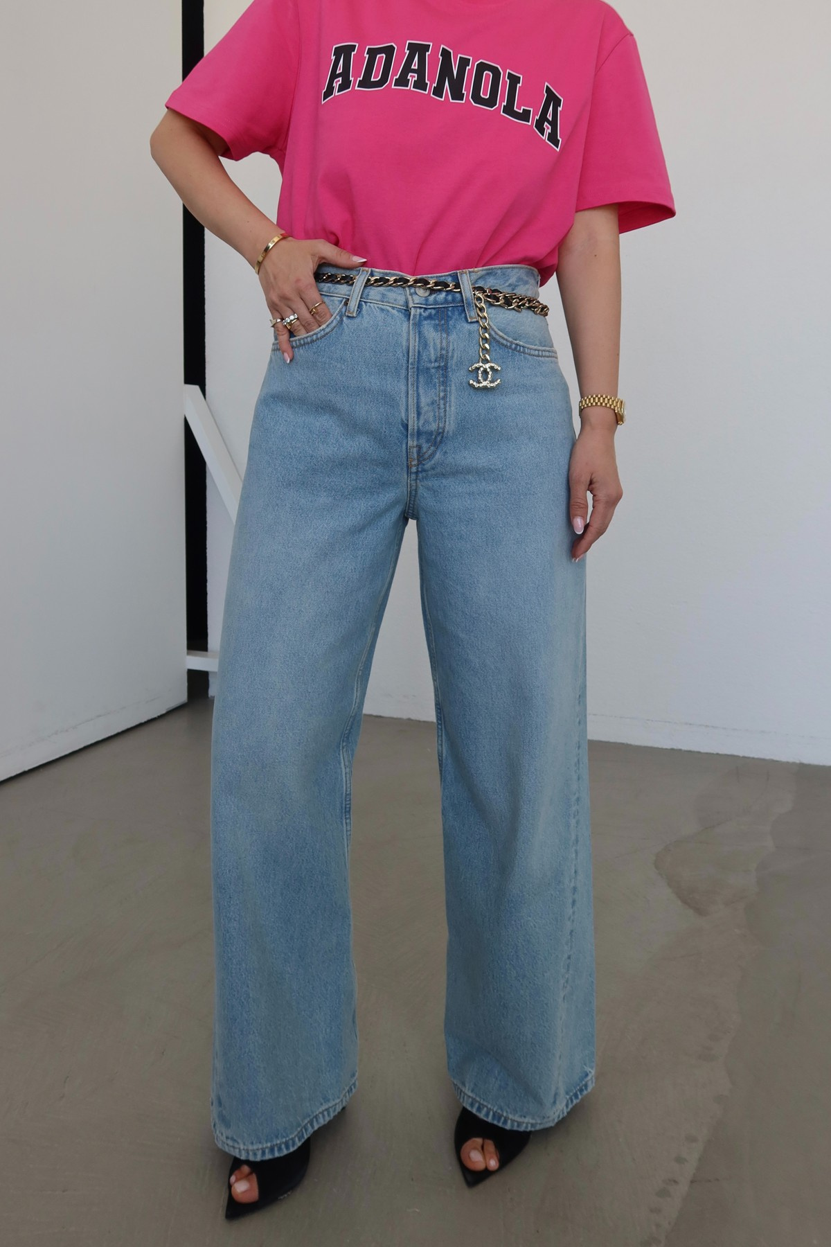 Asimetrik Kesim Wideleg Jean