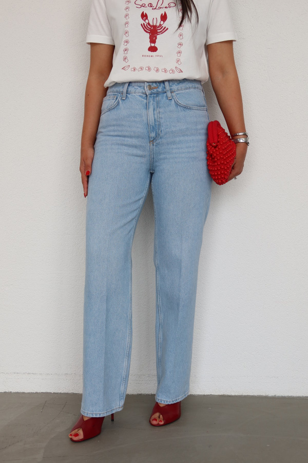 Basic Straight Jean