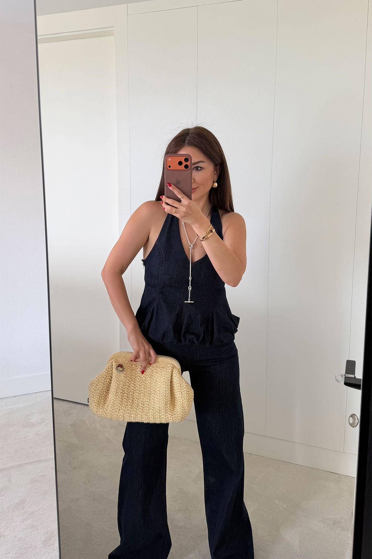 Boyundan Bağlamalı Kontrast Dikişli Denim Bluz