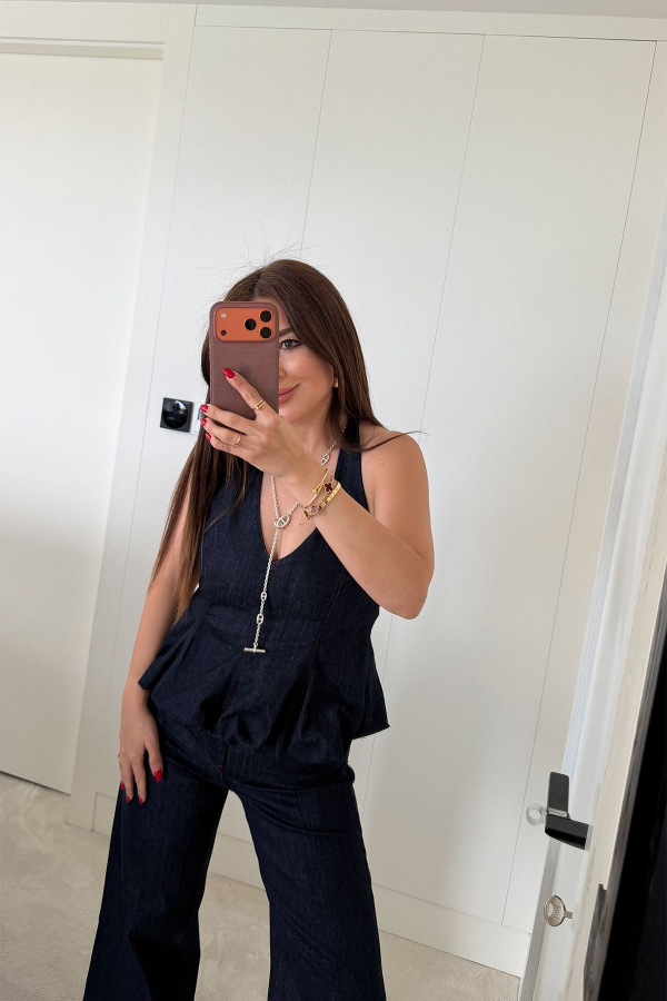 Boyundan Bağlamalı Kontrast Dikişli Denim Bluz