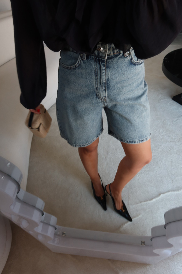 Eskitme Denim Şort
