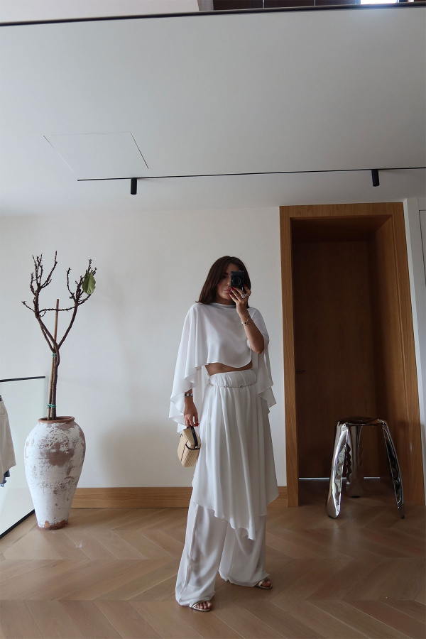 Etek Detaylı Pelerin Pantolon Takım