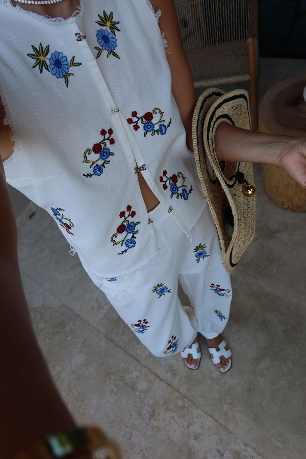 Nakışlı Yelek Pantolon Takım