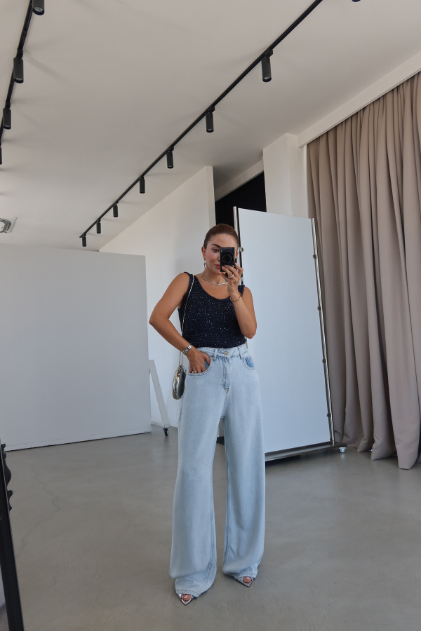 Yumuşak Dokulu Basic Jean