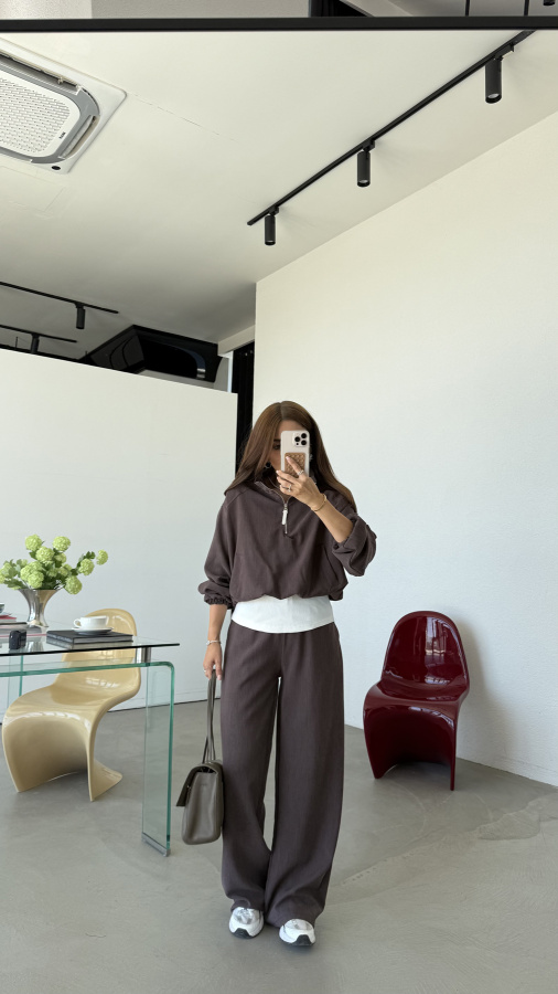 Parça Detaylı Sweat Pantolon Takım