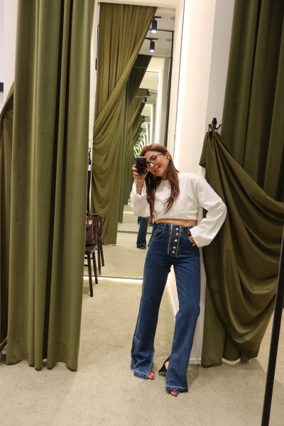Çift Fermuarlı Paçası Yırtmaçlı Jean