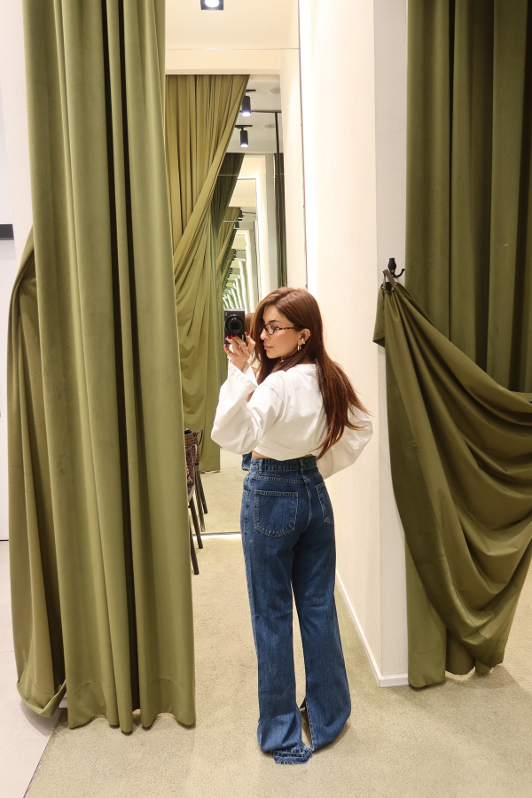 Çift Fermuarlı Paçası Yırtmaçlı Jean