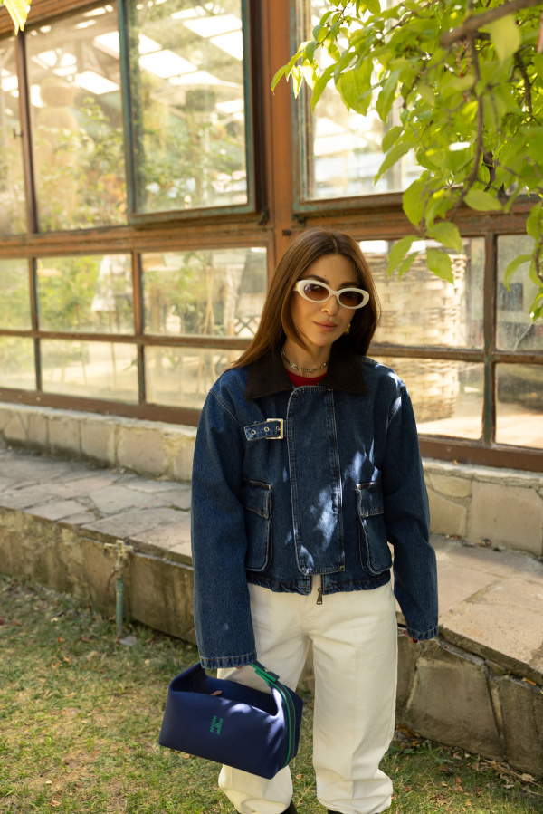 Yakası Kadife Torba Cepli Denim Ceket