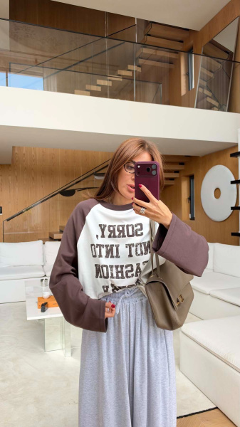 Çift Renk Yazı Baskılı Sweat