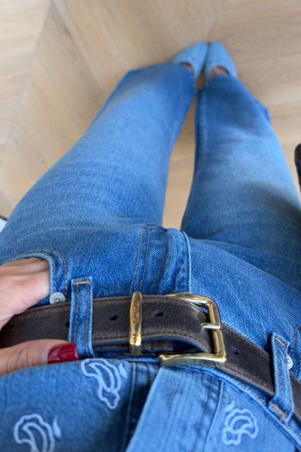 Basic Straight Fit Jean