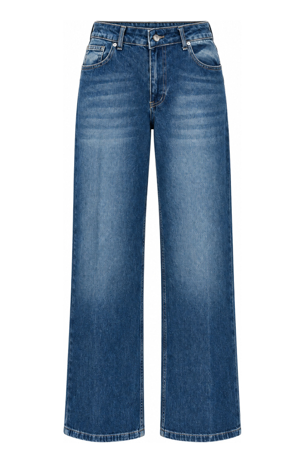 Basic Straight Fit Jean