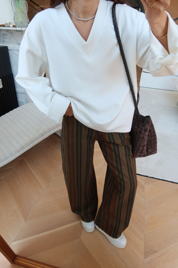 V Yaka Tok Doku Sweat