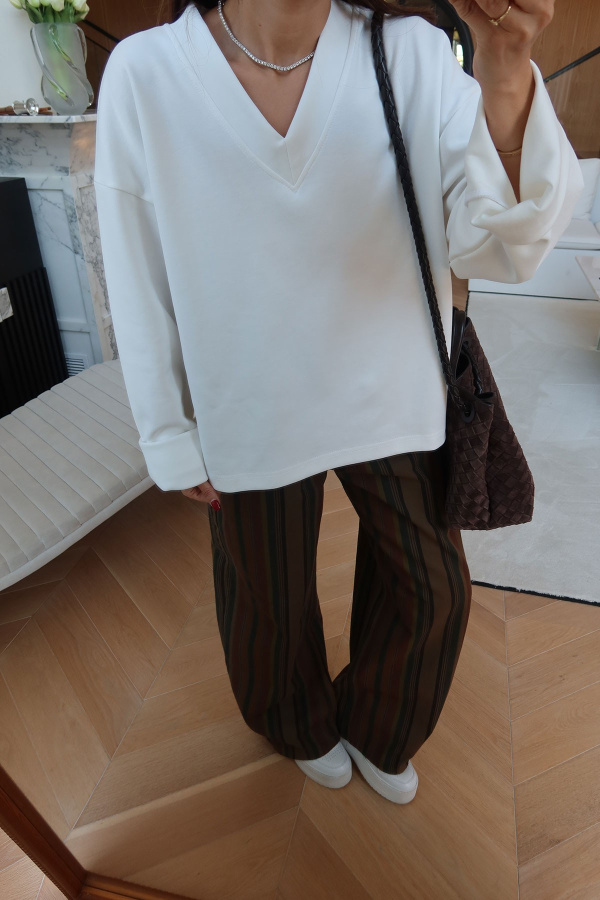 V Yaka Tok Doku Sweat